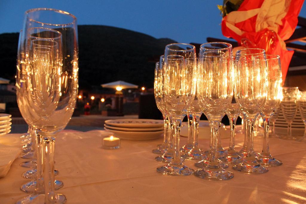 Hotel Ristorante Belvedere Caserta Exterior photo